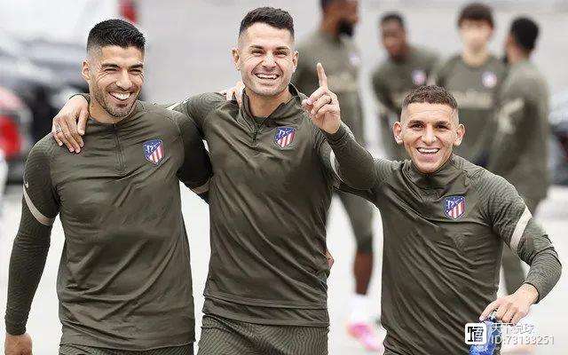 今晚西甲焦点战，孟菲斯灰熊更衣室发声，话题不断，轮换策略成焦点 -开云娱乐